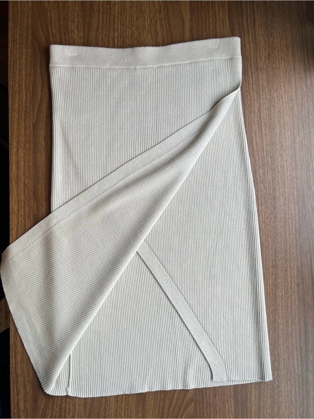 Abercrombie & Fitch Ribbed Wrap Skirt — Size M